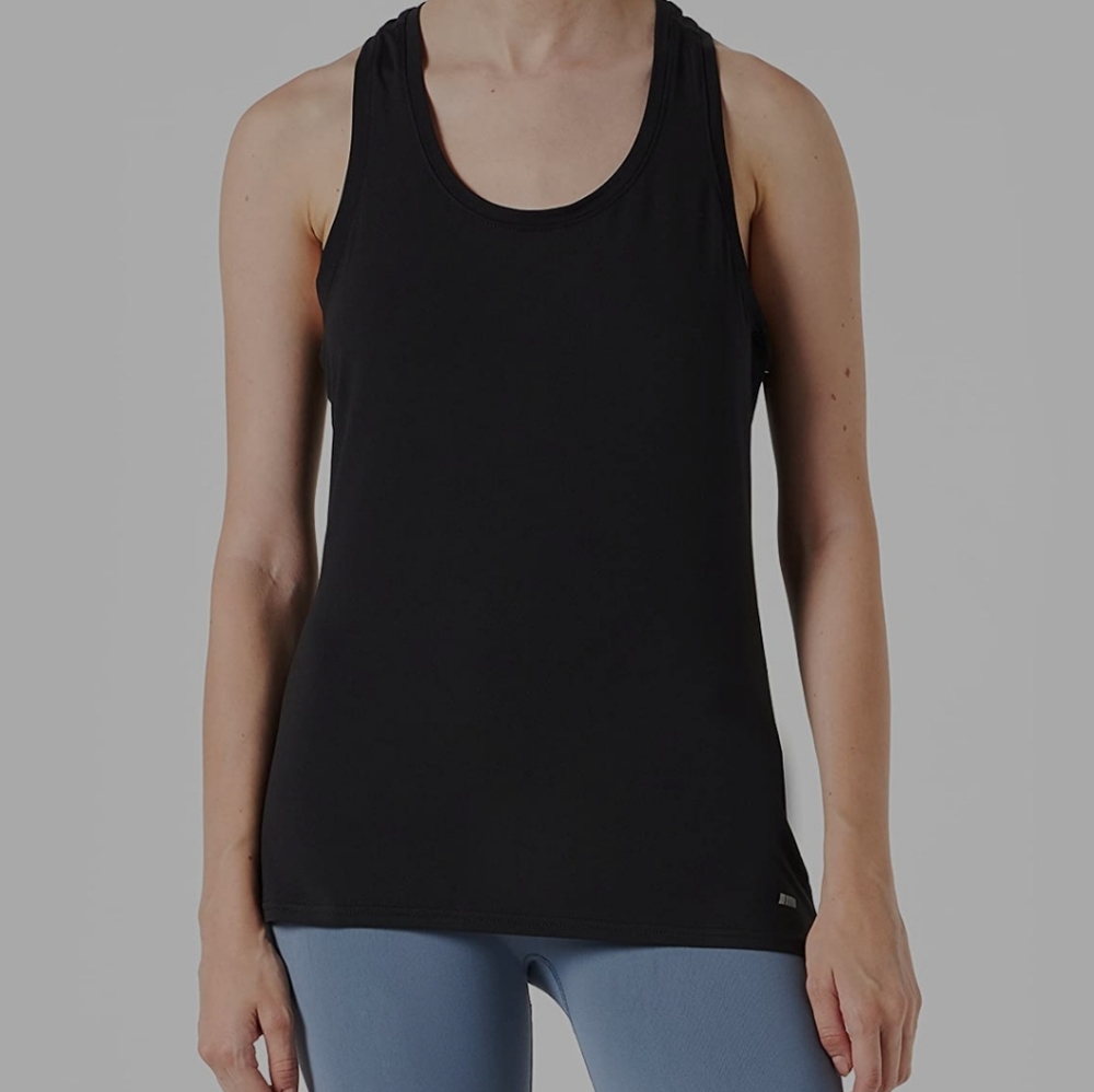 Workout tank black, Amazon essentials, size L - brand new, never used with tags